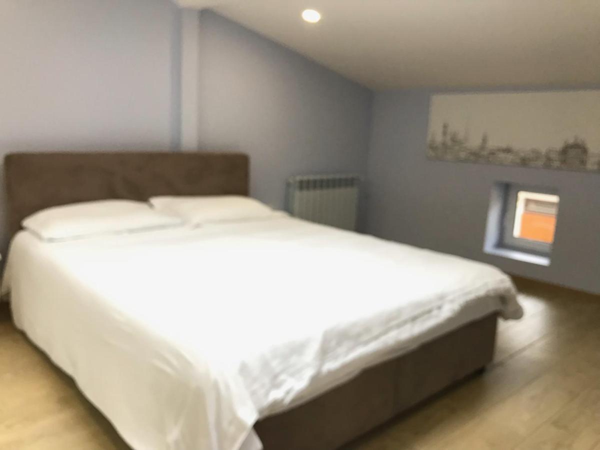 Romantic Lux Vivaldi Suite Svobode Avenue 39 Lviv Eksteriør bilde